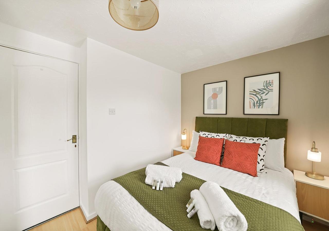 East London House Near Tube With Parking Villa Dış mekan fotoğraf